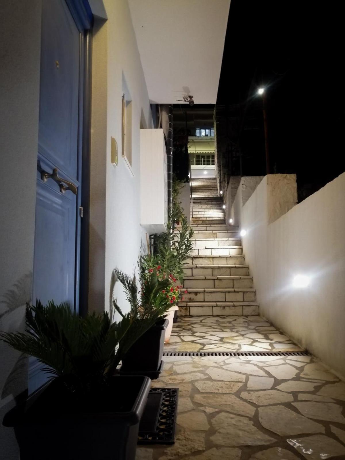 Anel Rooms Himare Exteriör bild